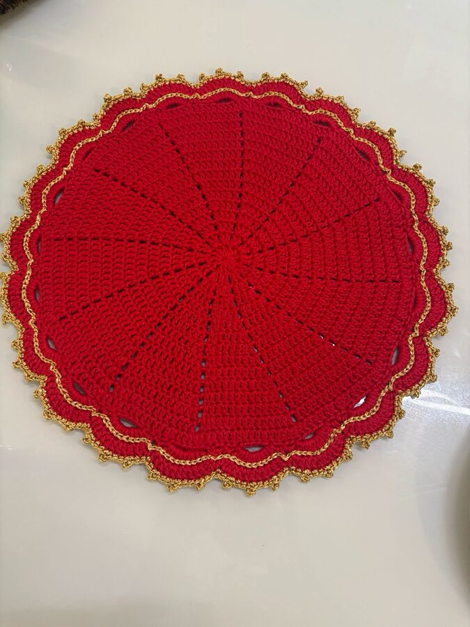 Souplat natalino vermelho e dourado